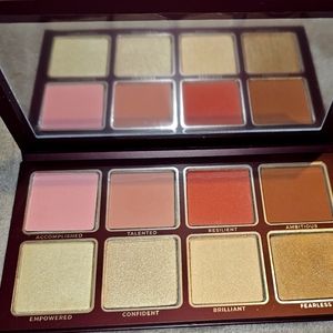 Blinc's Glow Getter Face Palaette